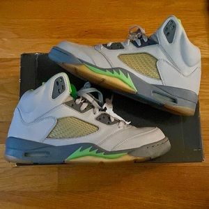 Air Jordan 5 Retro;  Silver/Green Bean-Flint Grey, size 11